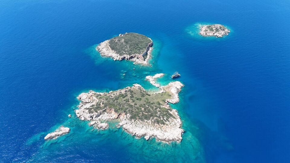 Kemer Çıkışlı Phaselis - 3 Adalar - Cennet Koyu Yat Turu - Medusa