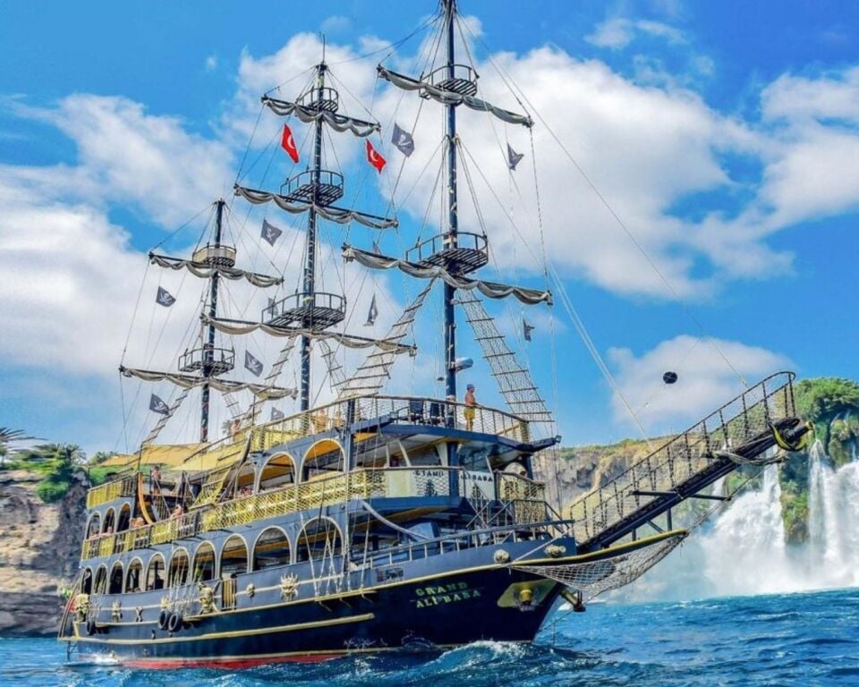 Kemer Çıkışlı Yat Turu - Grand Ali Baba