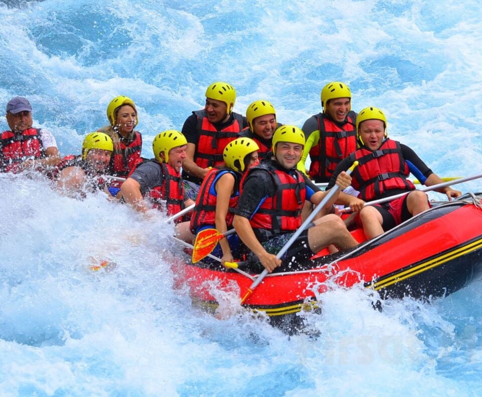 Kemer Çıkışlı Rafting - Zip Line - Buggy Safari (3+1)