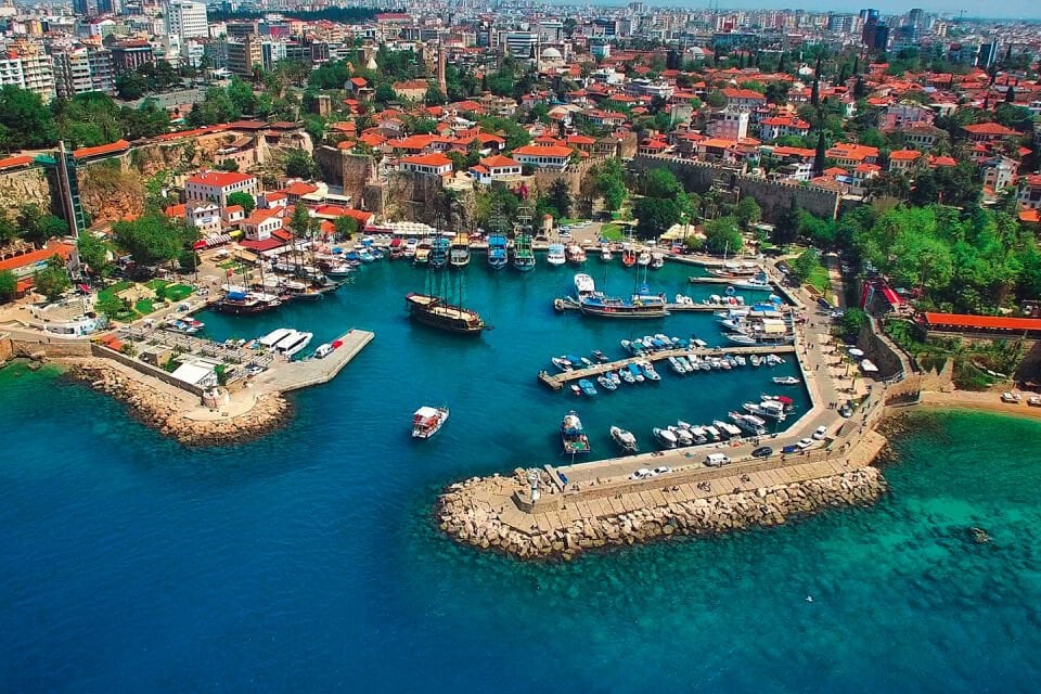 Kemer Çıkışlı Antalya Şehir Turu