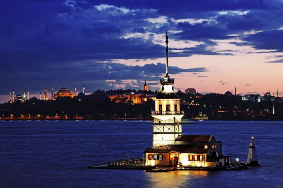 Kemer Çıkışlı İstanbul Şehir Turu
