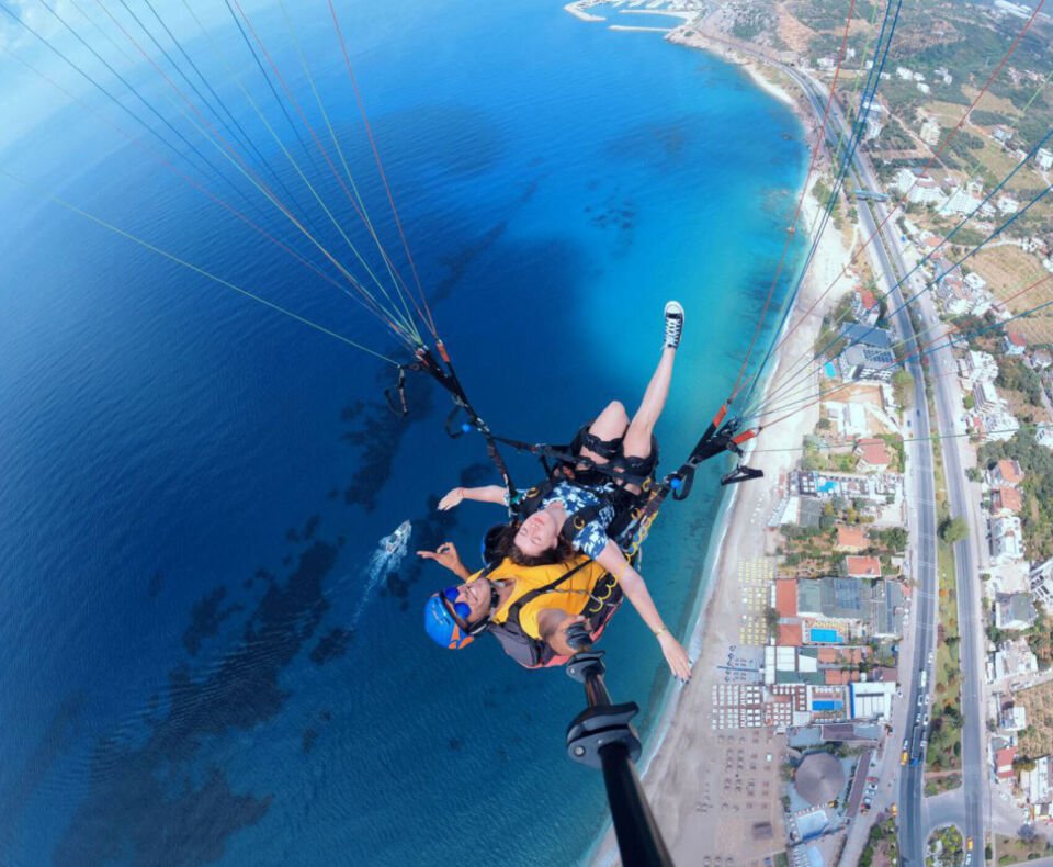 Kemer Çıkışlı Alanya'dan Paraşütle Uçuş Turu