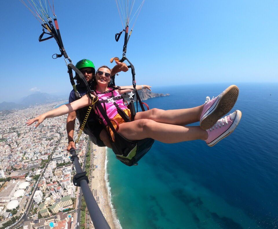 Kemer Çıkışlı Alanya'dan Paraşütle Uçuş Turu