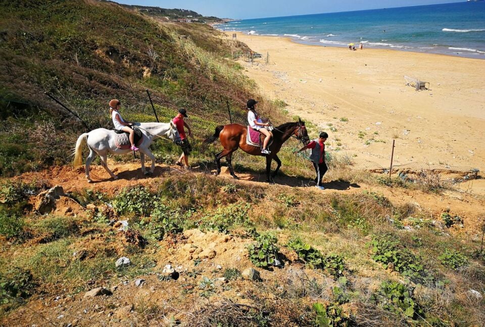 Kemer Çıkışlı Atlı Doğa Gezi Turu